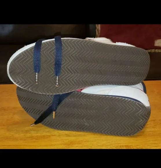 Diadora Heritage High Top Suede Sneakers - Picture 6 of 12